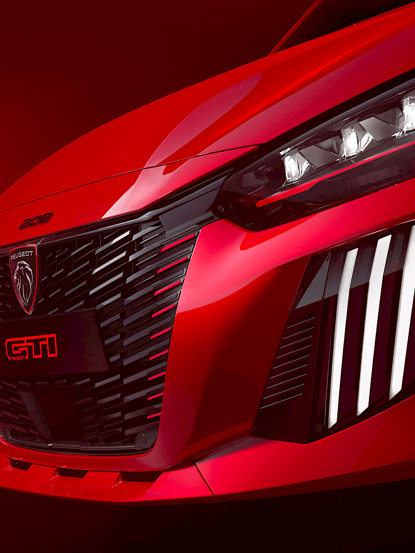 Neuer Peugeot E-208 GTi